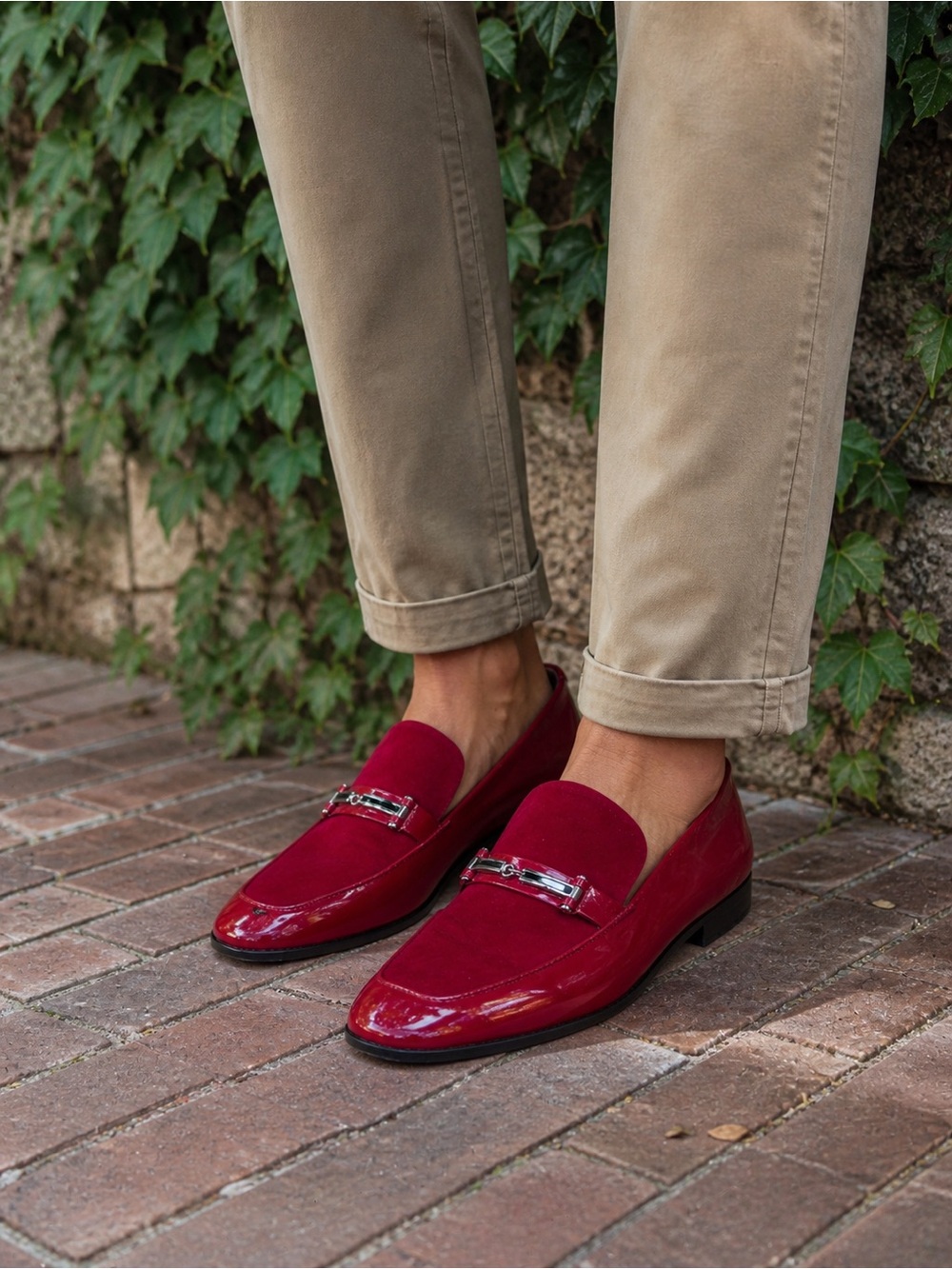 NEWBARK LOS ANGELES Equestrian Preppy Red Patent Leather and Suede Loafers, 9 - Picture 2 of 14